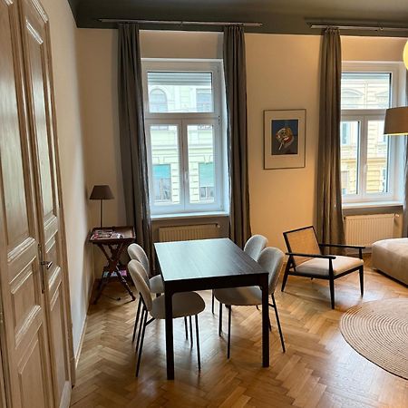 Premium Apartment In Altstadtnaehe Грац Экстерьер фото
