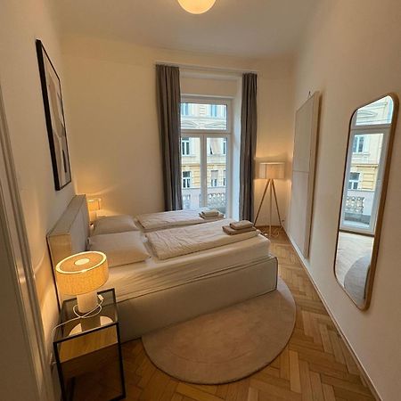 Premium Apartment In Altstadtnaehe Грац Экстерьер фото